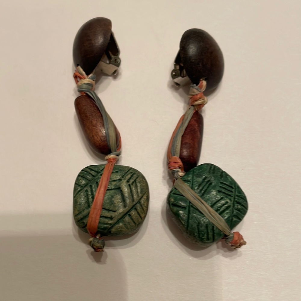 Bohemian wood earrings clip on